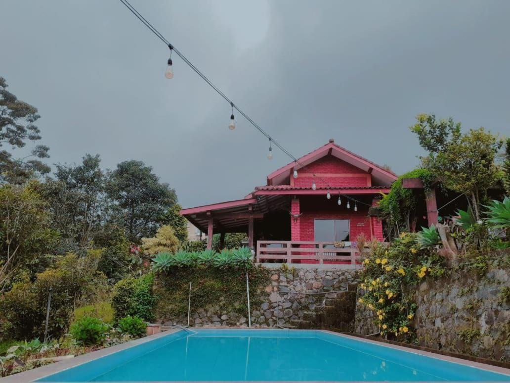 Villa Bata Merah By Spazie Paragajen Dış mekan fotoğraf