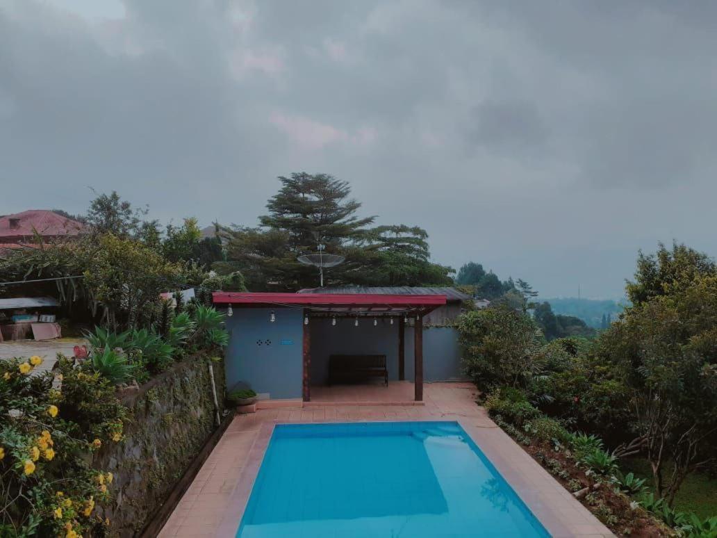 Villa Bata Merah By Spazie Paragajen Dış mekan fotoğraf