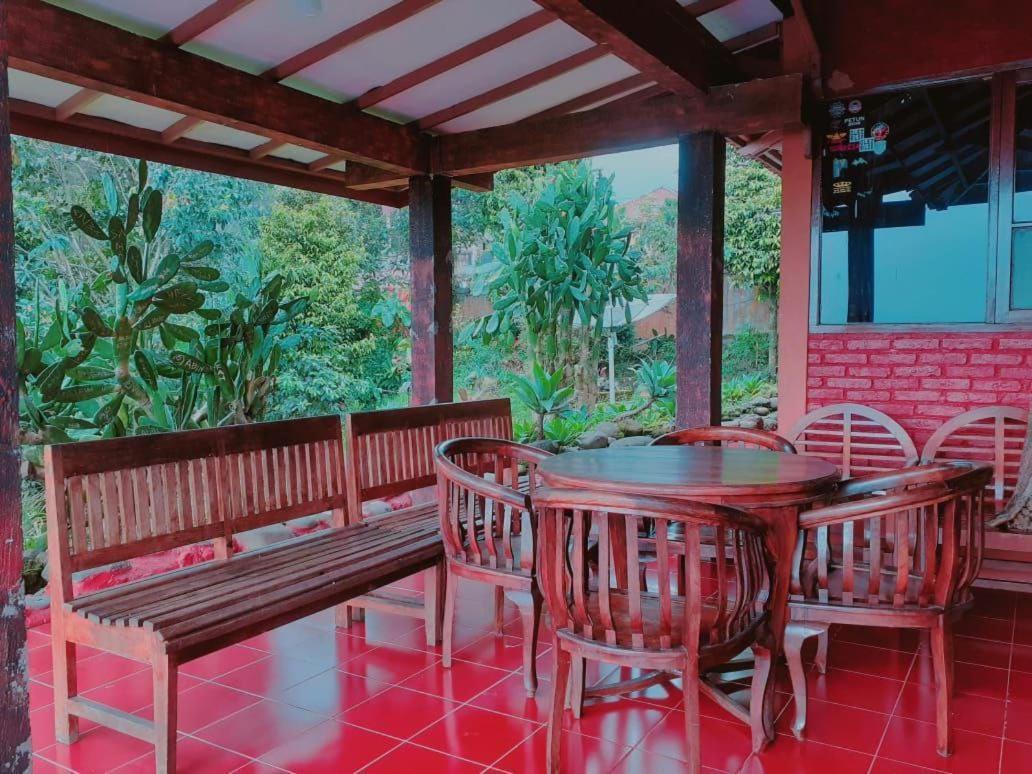 Villa Bata Merah By Spazie Paragajen Dış mekan fotoğraf
